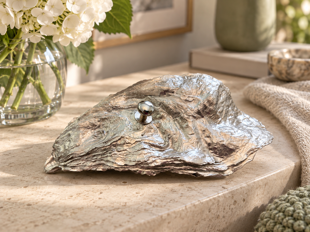 Silver whole oyster shell jewellery box. Chrome silver natural oyster shell jewellery holder. Ring bearer box. Silver Anniversary gift.