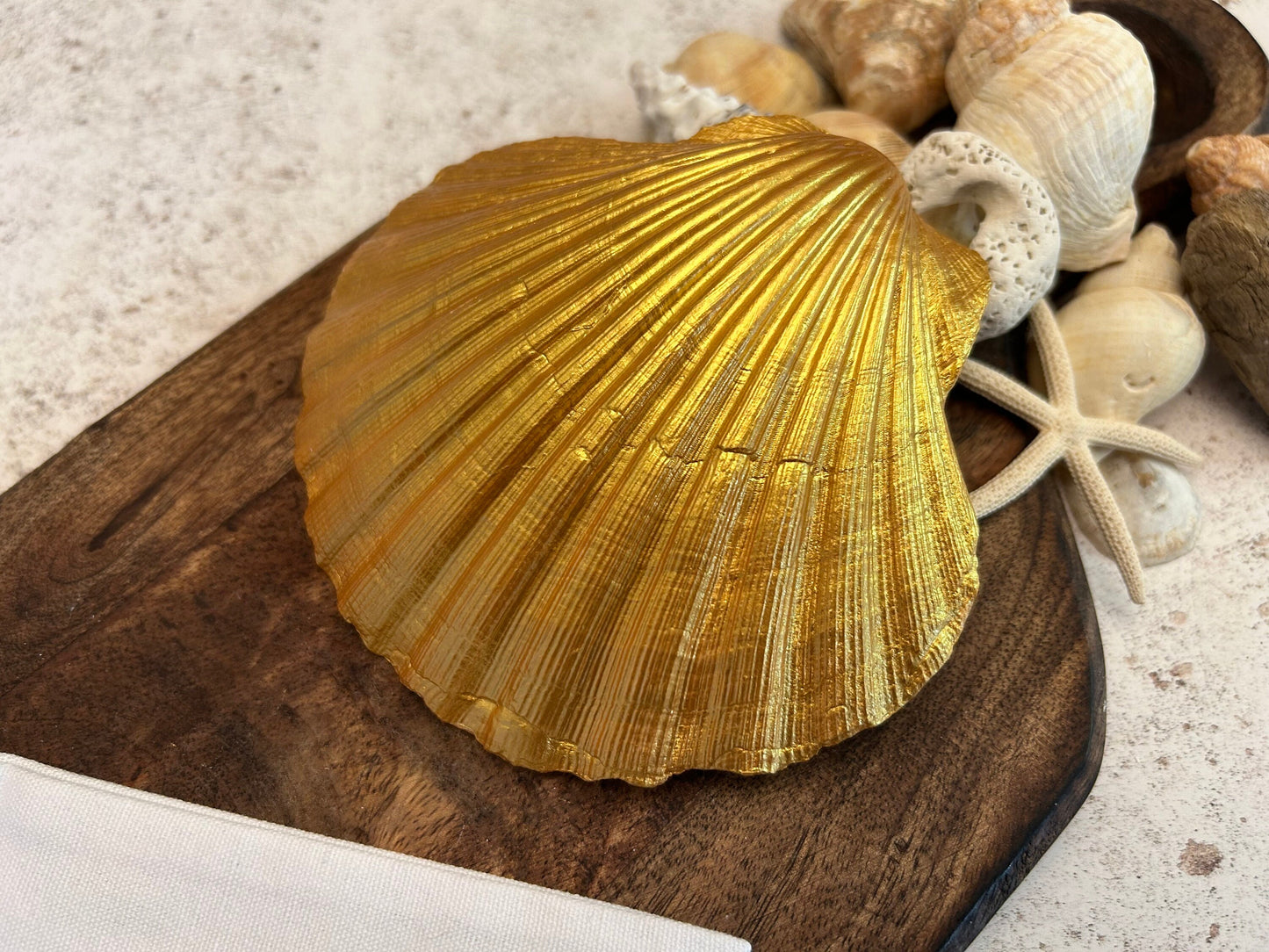Palm Leaf Shell Trinket Dish. Gold and Green Monstera Leaf Botanical Ring Holder.
