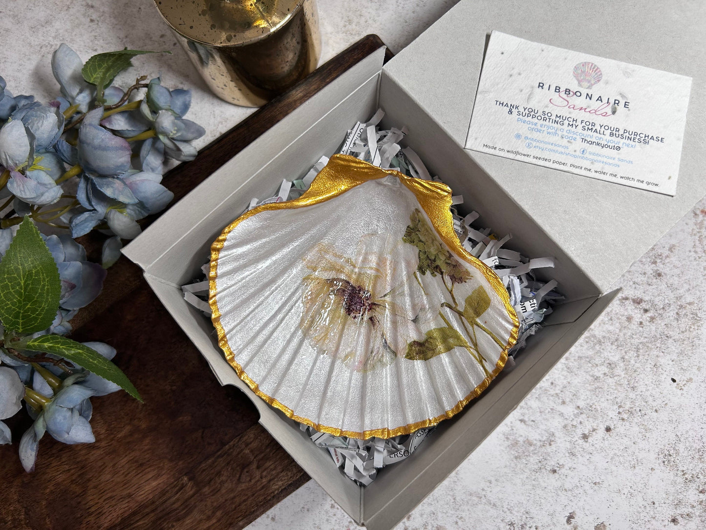 White Rose Scallop Shell Ring Dish. Gold Floral Jewellery Holder.