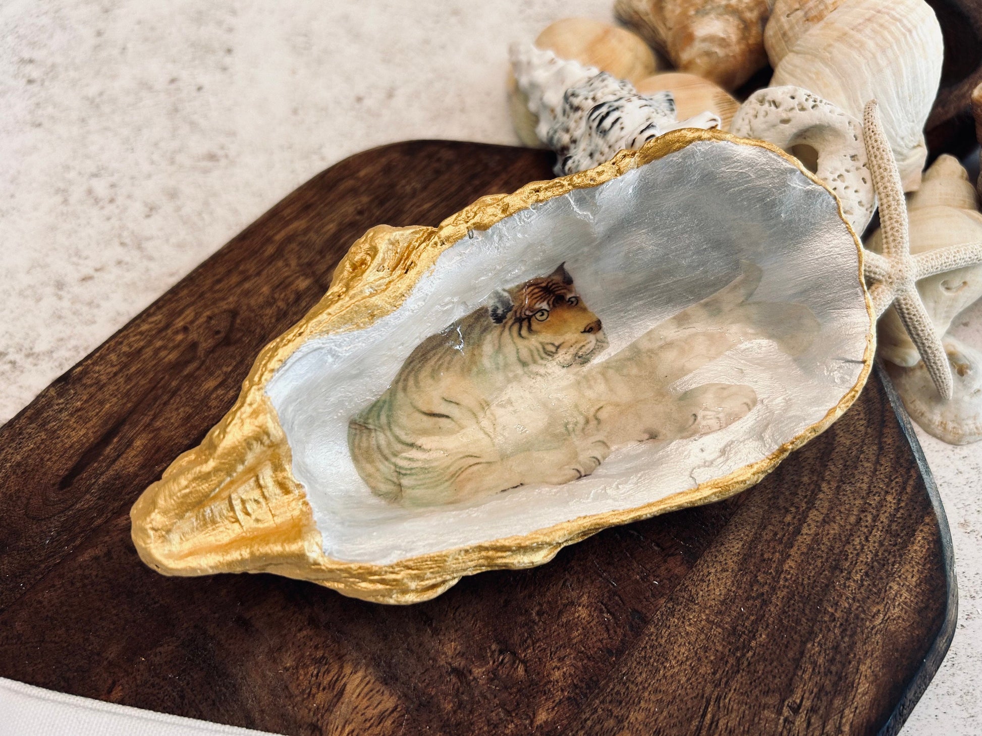 White Tiger Oyster Shell Trinket Dish. Perfect for your cufflinks, loose change or keys. Unique Gift from Son or Daughter.