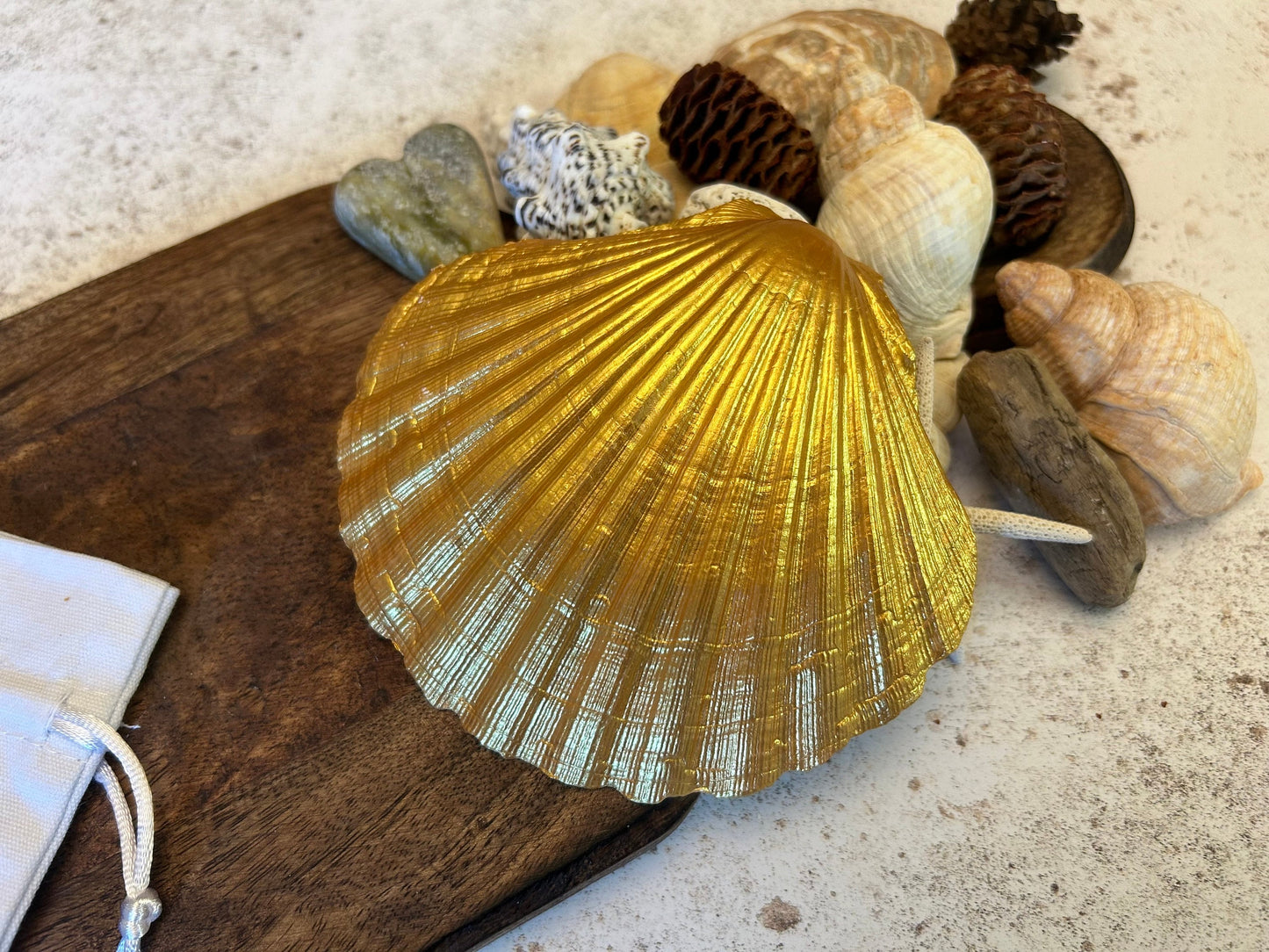 Green floral heart natural scallop seashell jewellery dish. Airbnb seaside bathroom decor. Valentine’s gold and sage decorative dish.