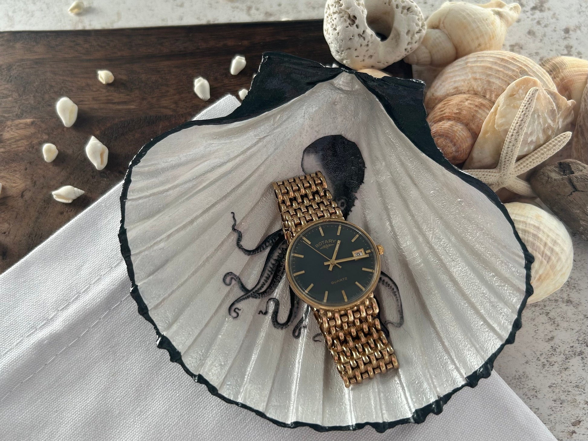 Black vintage Octopus scallop shell dish. Desk tidy to hold cufflinks, coins or trinkets. Unique Gift for him or her. Octopi home accent.