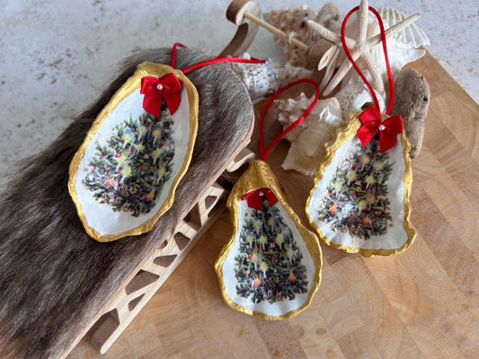 Vintage Christmas Tree Decoupaged Oyster Shell Hanging Decoration. Vintage Coastal Xmas Home Decor.