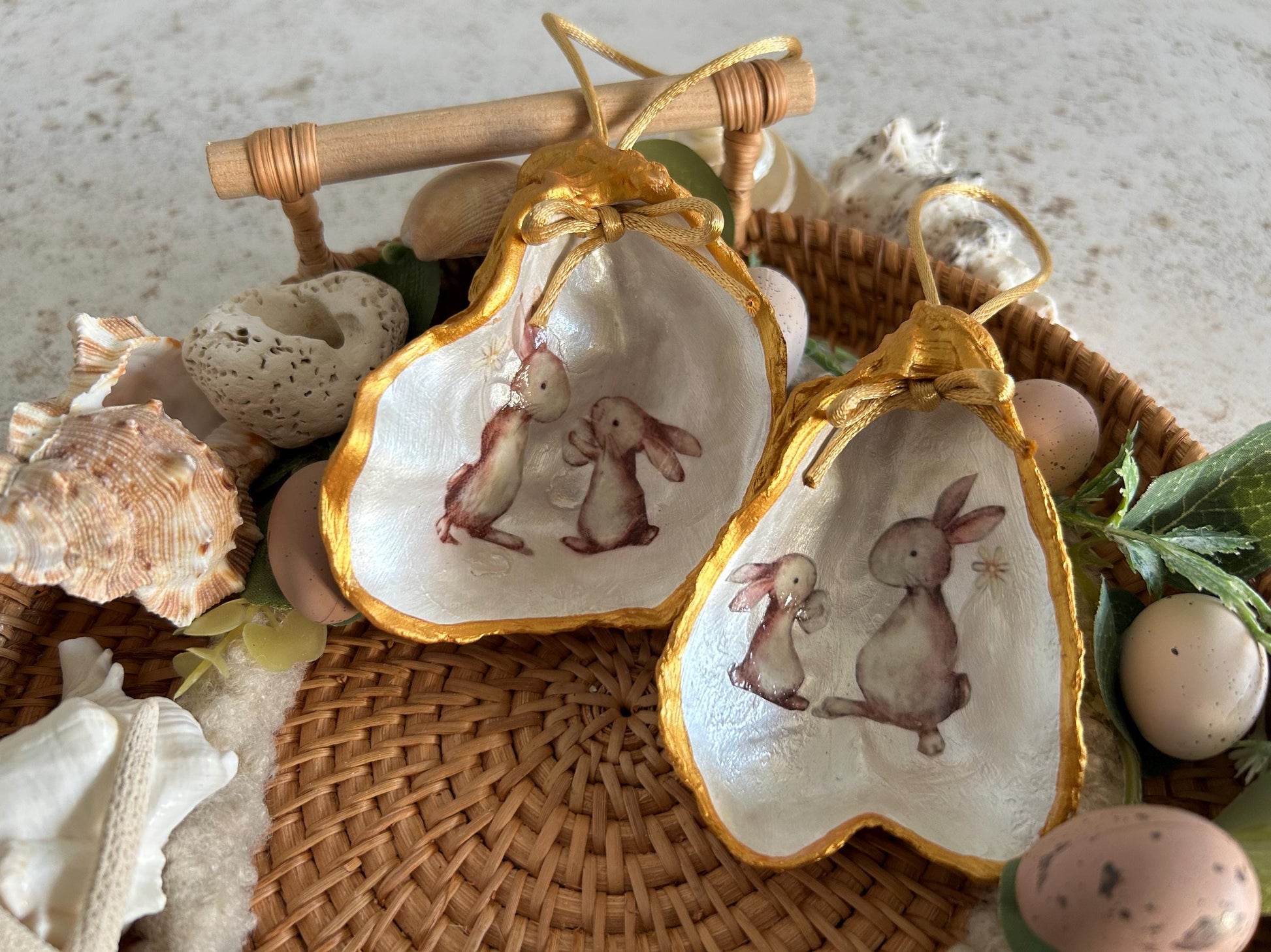 Cute rabbit shell hanging decoration. Brown bunnies Easter decoration. Spring home decor gift for a Rabbit lover. Bunny gift for her.