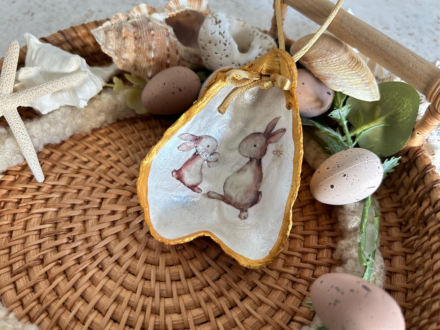 Cute rabbit shell hanging decoration. Brown bunnies Easter decoration. Spring home decor gift for a Rabbit lover. Bunny gift for her.