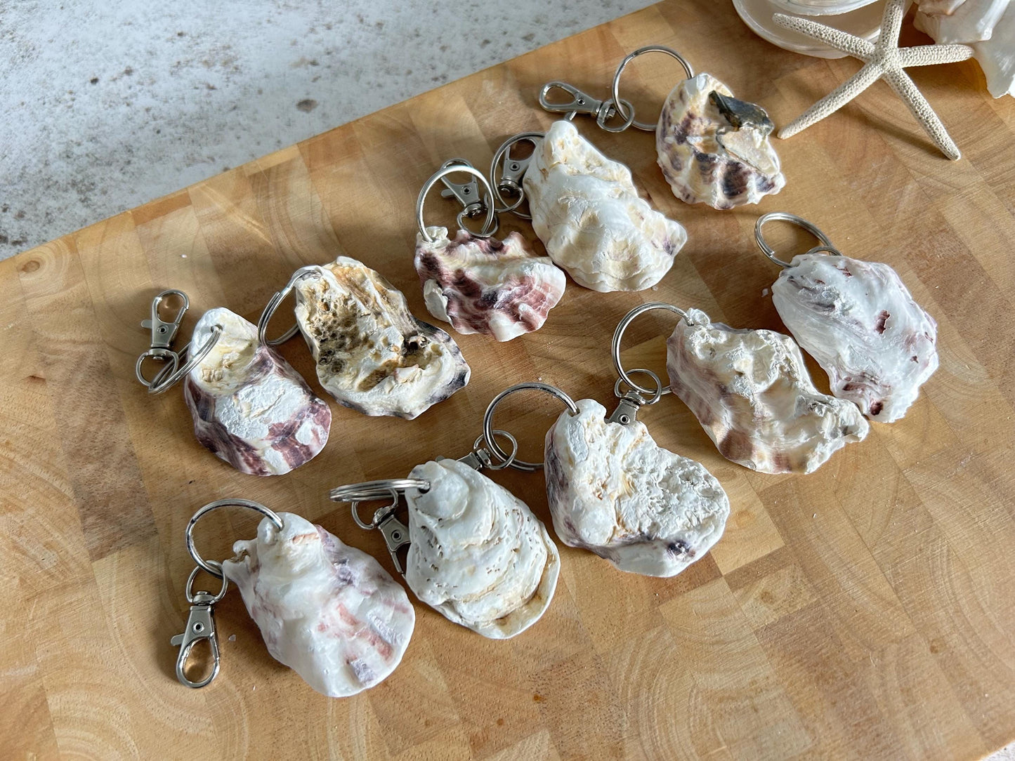 Oyster Shell Keychain.  Natural Beach Bag Charm, Coastal Keyring favour.