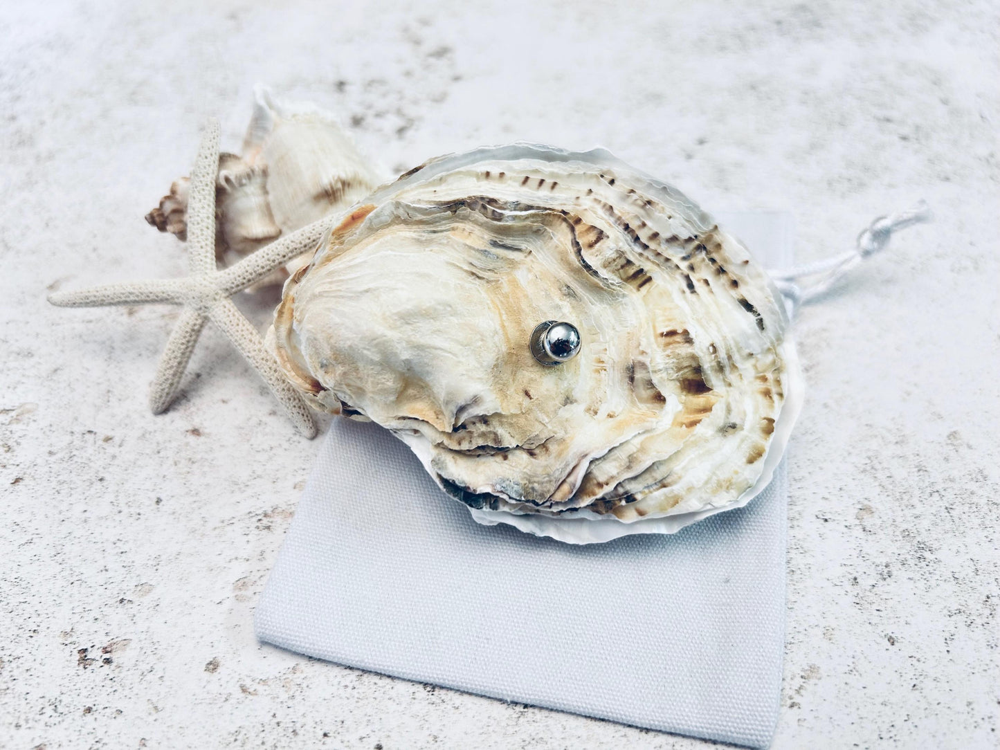 Natural Oyster Shell Ring Box. Beach Wedding Ring Bearer for Page Boy or Bridesmaid.