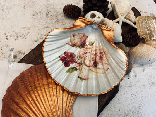 Rose Gold Scallop Shell Jewellery Dish. Copper Pink Floral Cottagecore Decor.