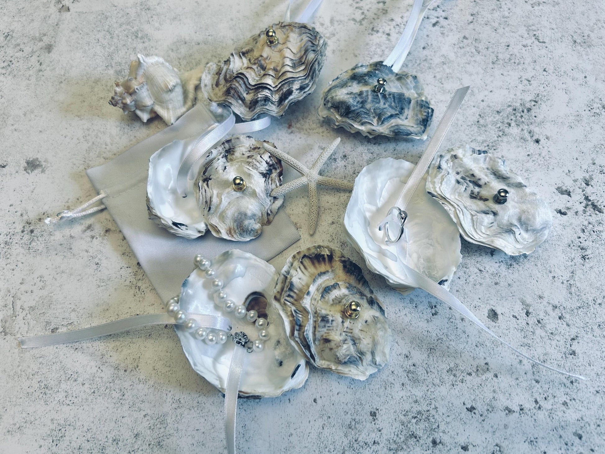 Natural Oyster Shell Ring Box. Beach Wedding Ring Holder. Seashell Gift.