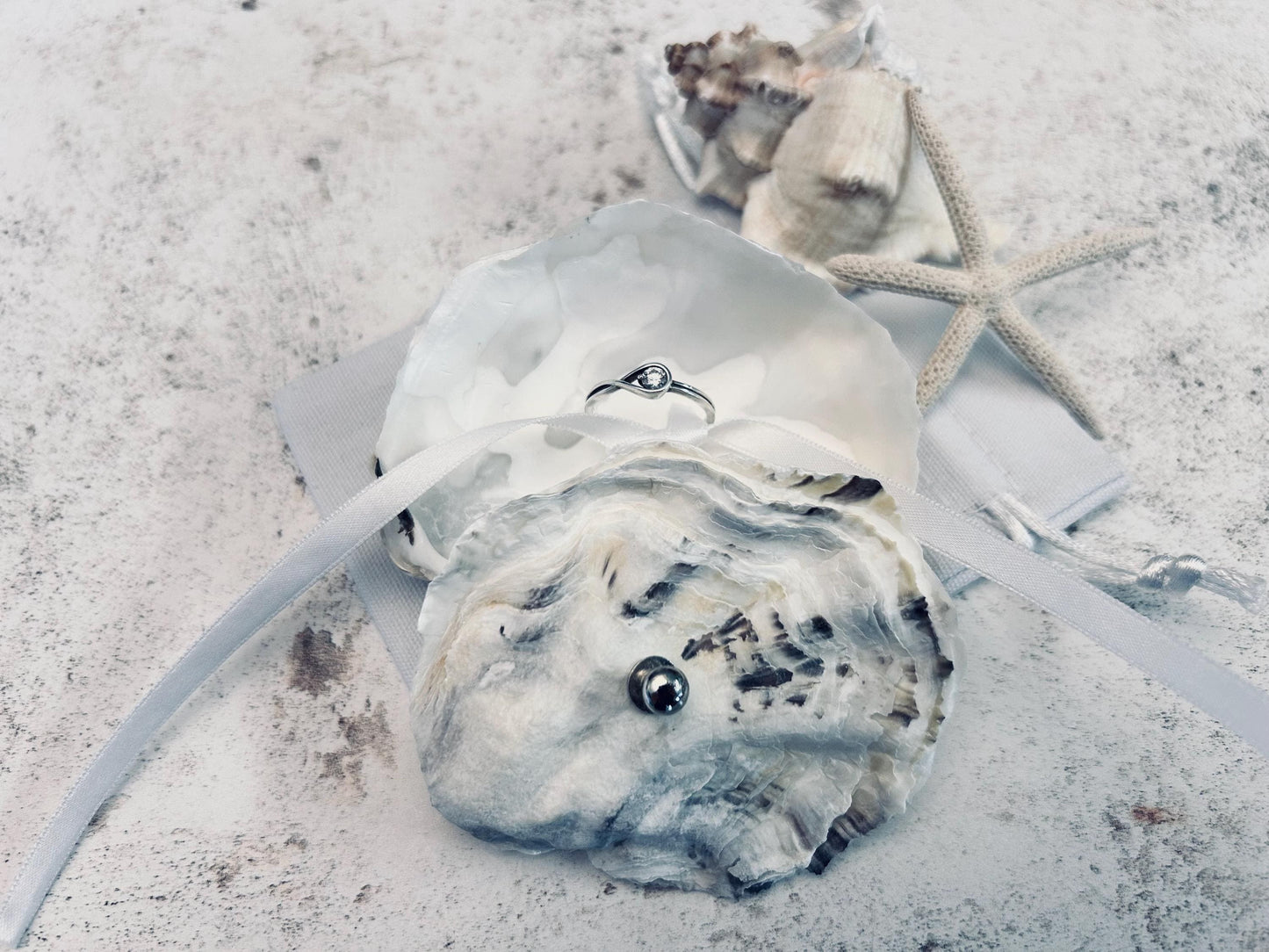 Natural Oyster Shell Ring Box. Beach Wedding Ring Holder. Seashell Gift.