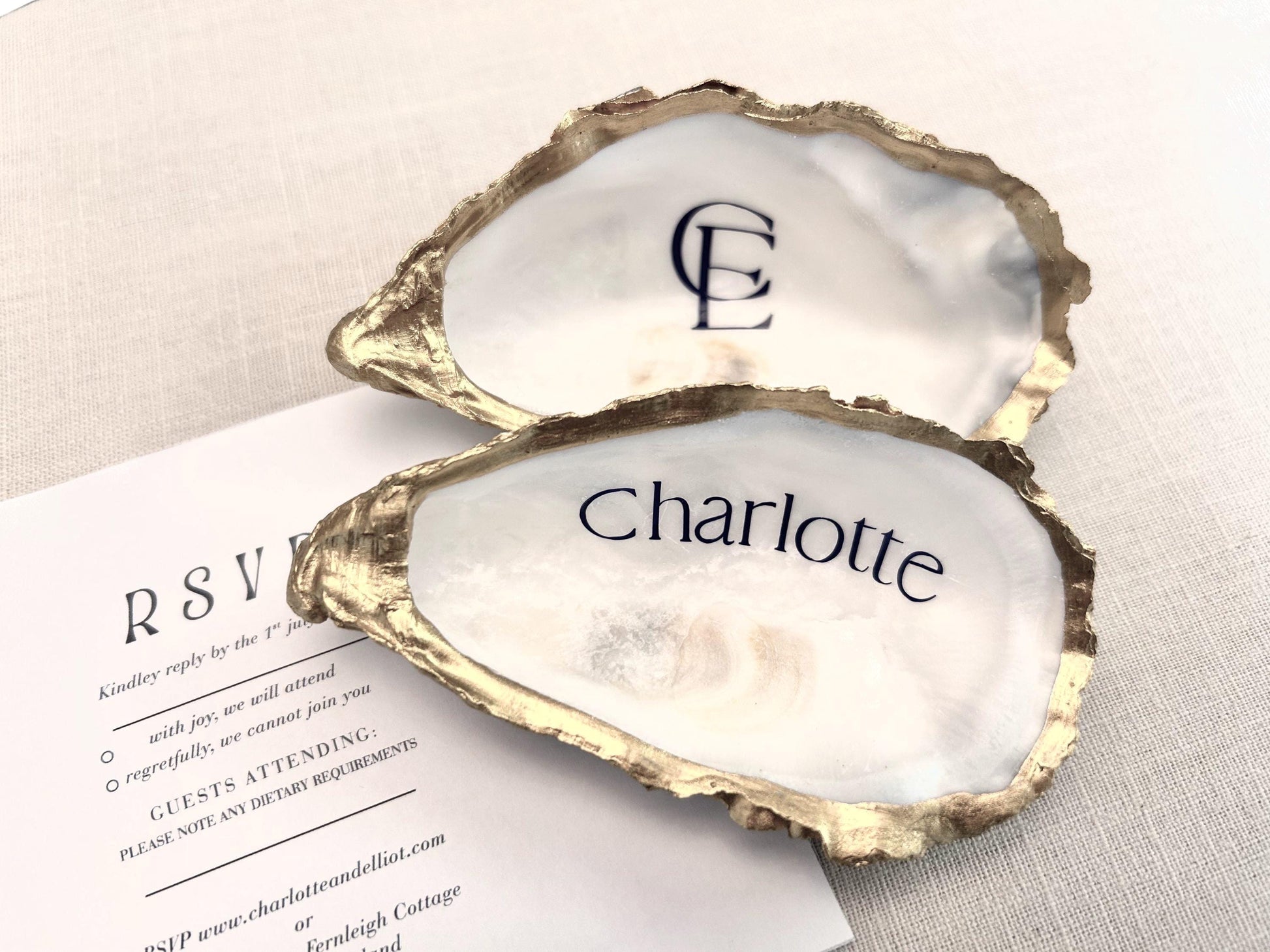 Gold Oyster Shell Place Cards. Personalised Wedding Name Place. Coastal Favour Gift.