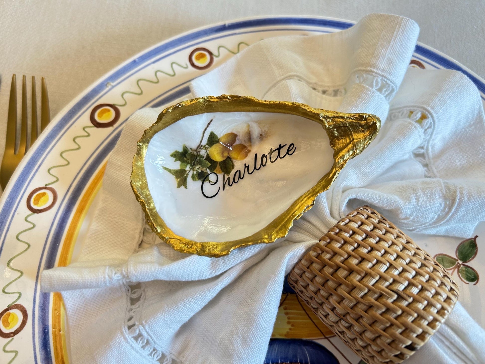 Lemon Oyster Shell Wedding Place setting. Personalisec Wedding Favor Name Card.