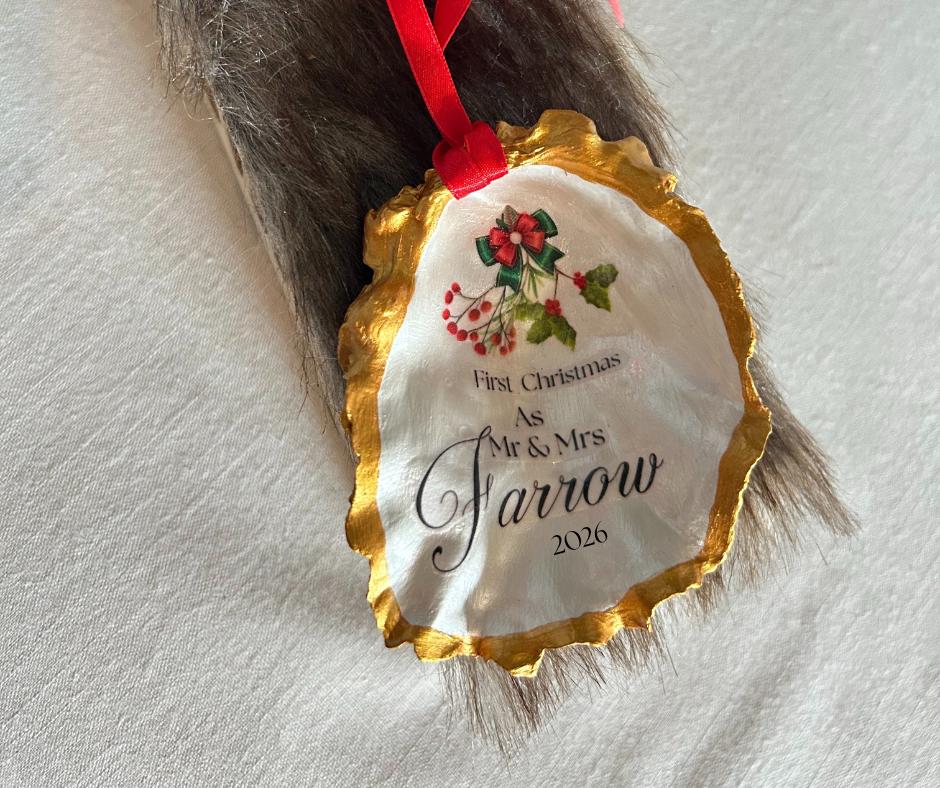 First Christmas as Mr & Mrs Ornament, Personalised Newlywed Gift, Custom Christmas Decoration for Couples.