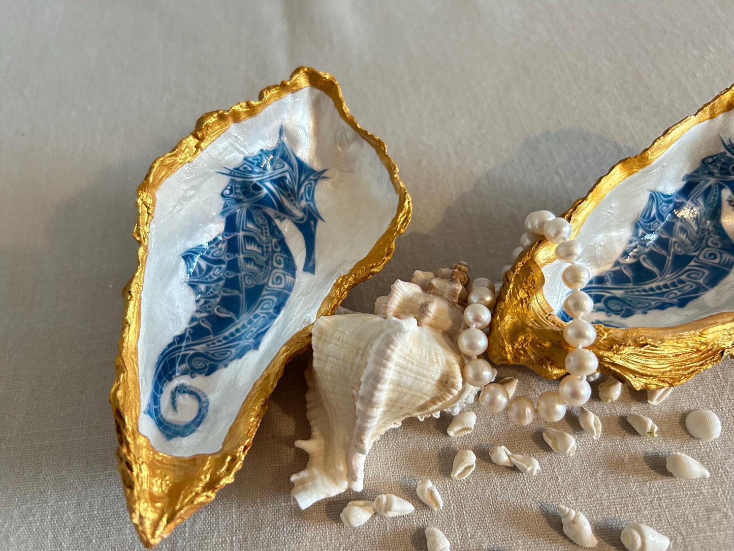 Seahorse oyster shell decorative dish. Bathroom sea-life accessory. Blue and gold seahorse gift. Nautical beach storage, bathroom ring dish.