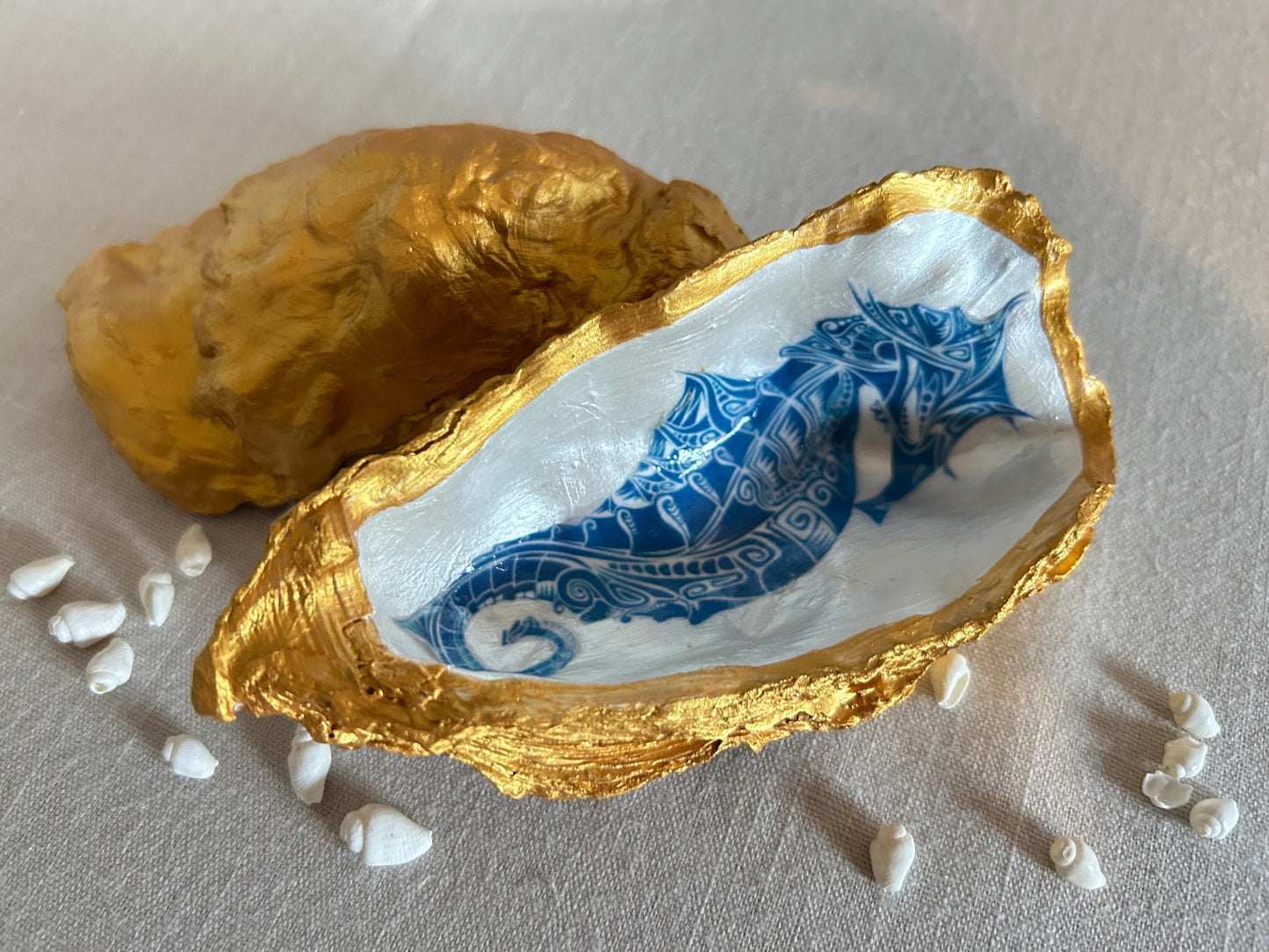Seahorse oyster shell decorative dish. Bathroom sea-life accessory. Blue and gold seahorse gift. Nautical beach storage, bathroom ring dish.