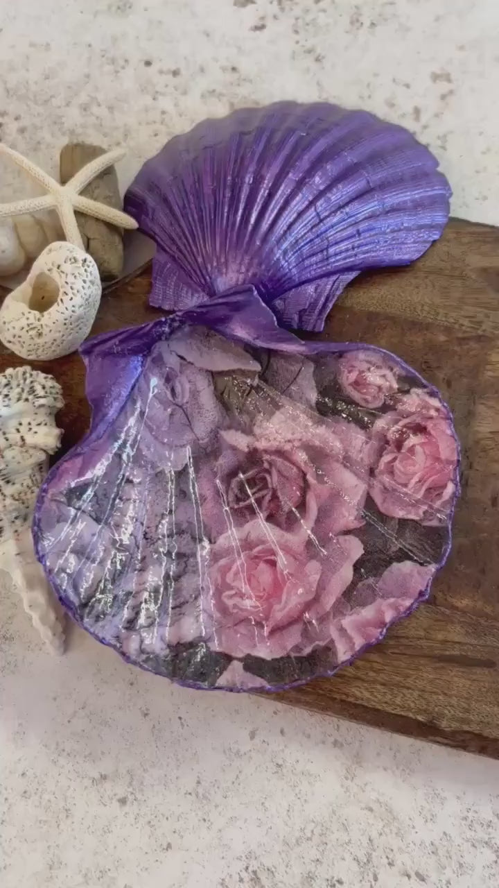 Purple and pink rose scallop shell dish. Mauve floral birthday trinket dish for her. Ring dish for shell lovers. June birthday flower.