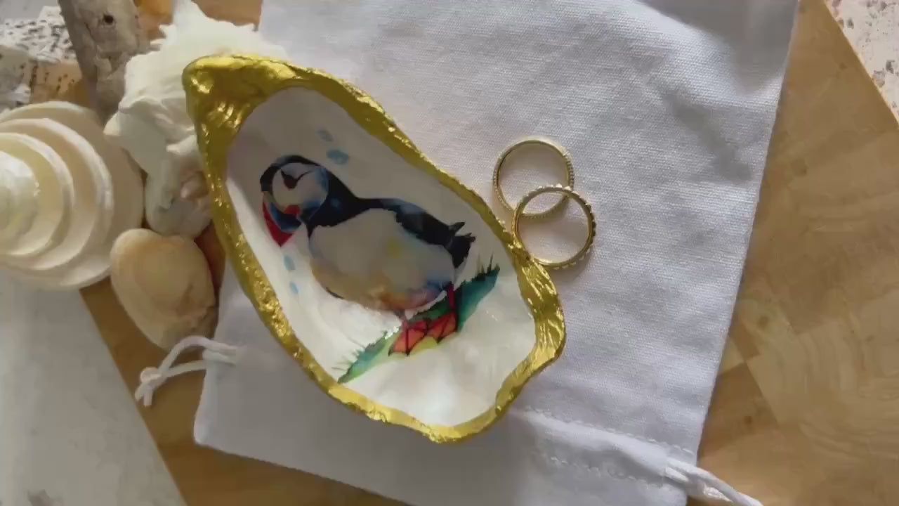Puffin Oyster Shell Trinket Dish. Gold Beach House Decor Trinket Hilder.
