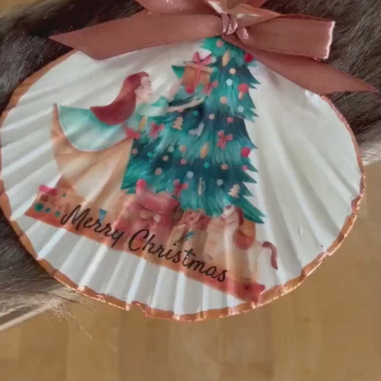 Personalised Christmas Decoration. Natural Scallop Shell Holiday Scene Hanging Decoration.
