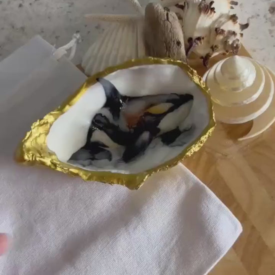 Killer whale oyster shell dish. Orca desk tidy gift for a sea life lover. Marine animal natural shell dish. Gold and Black sea shell dish.