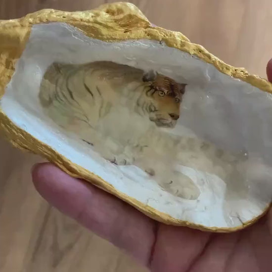 White Tiger Oyster Shell Trinket Dish. Perfect for your cufflinks, loose change or keys. Unique Gift from Son or Daughter.